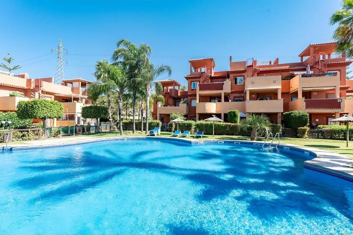 Apartmento En Marbella Con Acceso Directo A La Piscina! 公寓