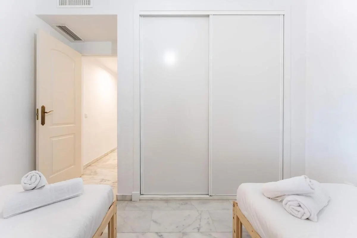 Apartmento En Marbella Con Acceso Directo A La Piscina! 0*,  España